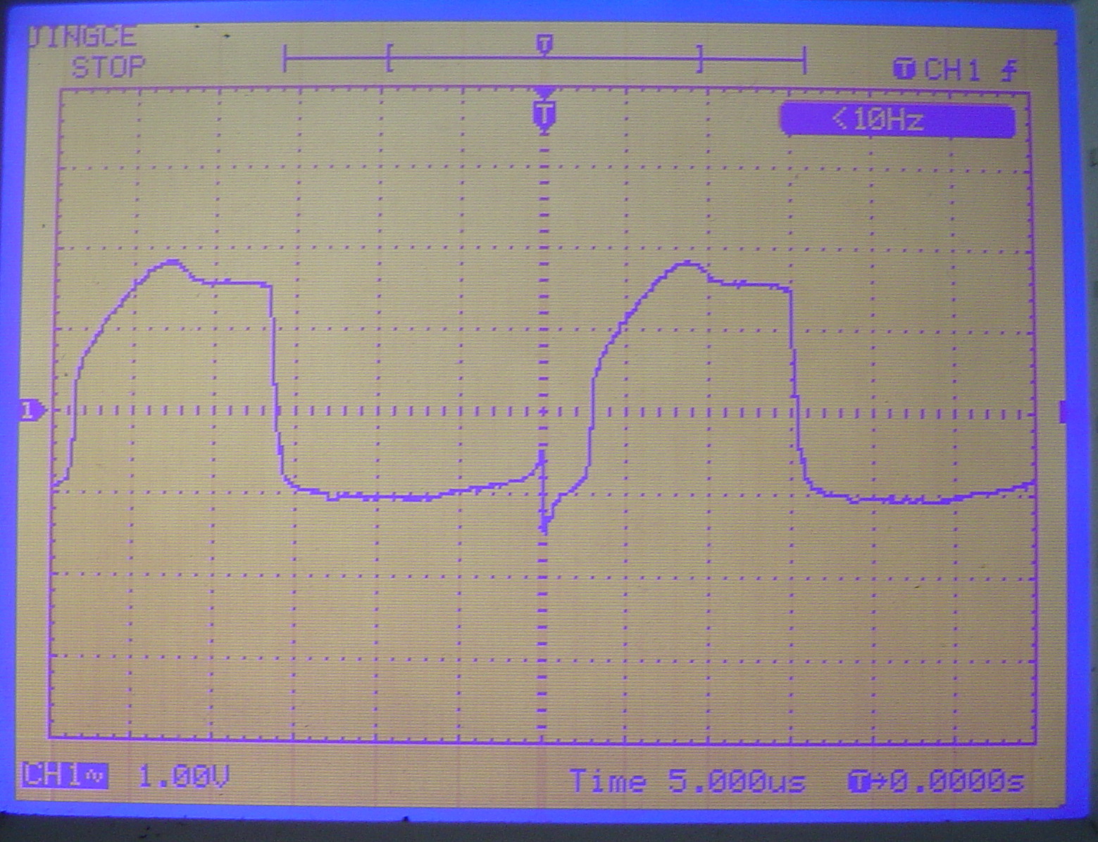 下管基极电压波形图