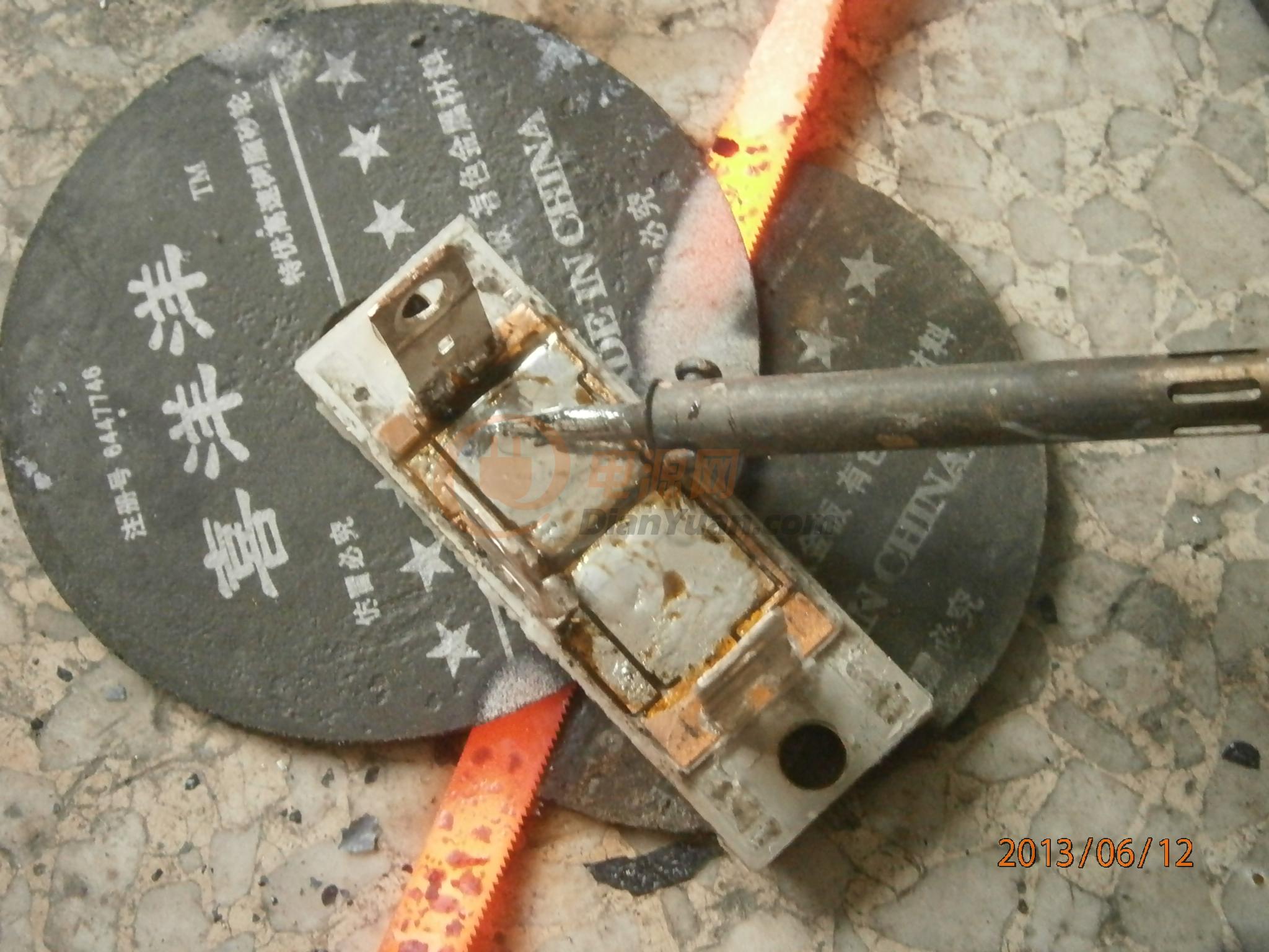  将小igbt放上焊劳
